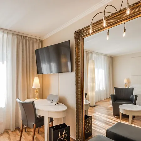 Des Balances Hotell 4*