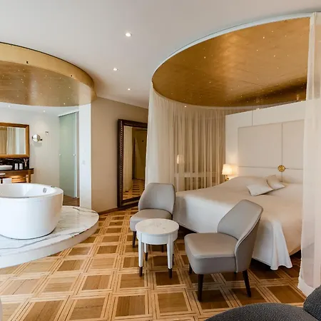 Hotell Des Balances 4*