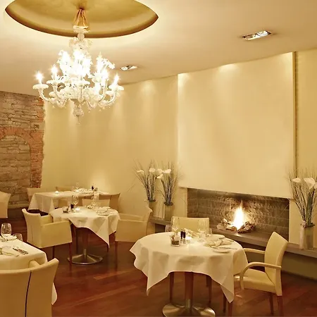 Hotel Des Balances 4*